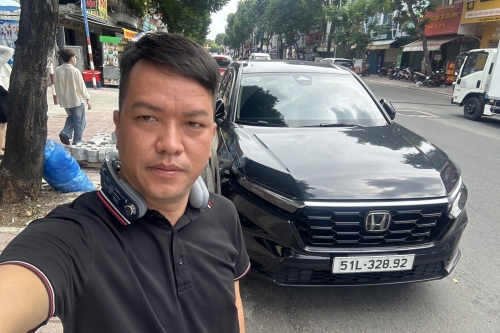 Mua xe Hyundai Solati cũ giá cao thủ tục nhanh