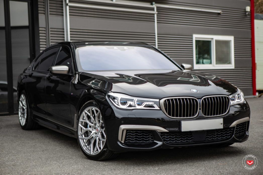 Mua lại ô tô BMW 7 Series cũ giá cao thủ tục gọn