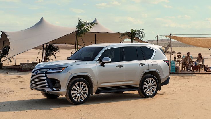 Mua lại xe Lexus LX cũ giá cao trả tiền ngay