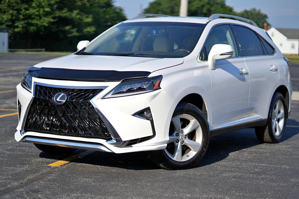 Mua lại xe Lexus RX cũ uy tín thủ tục nhanh