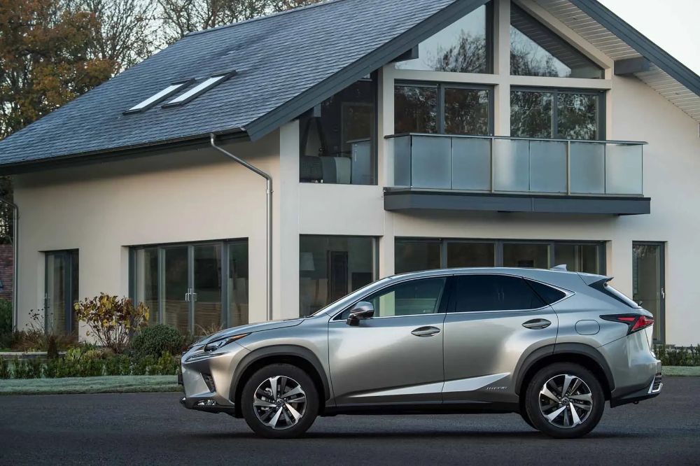 Thu mua ô tô Lexus NX cũ giá cao tận nơi