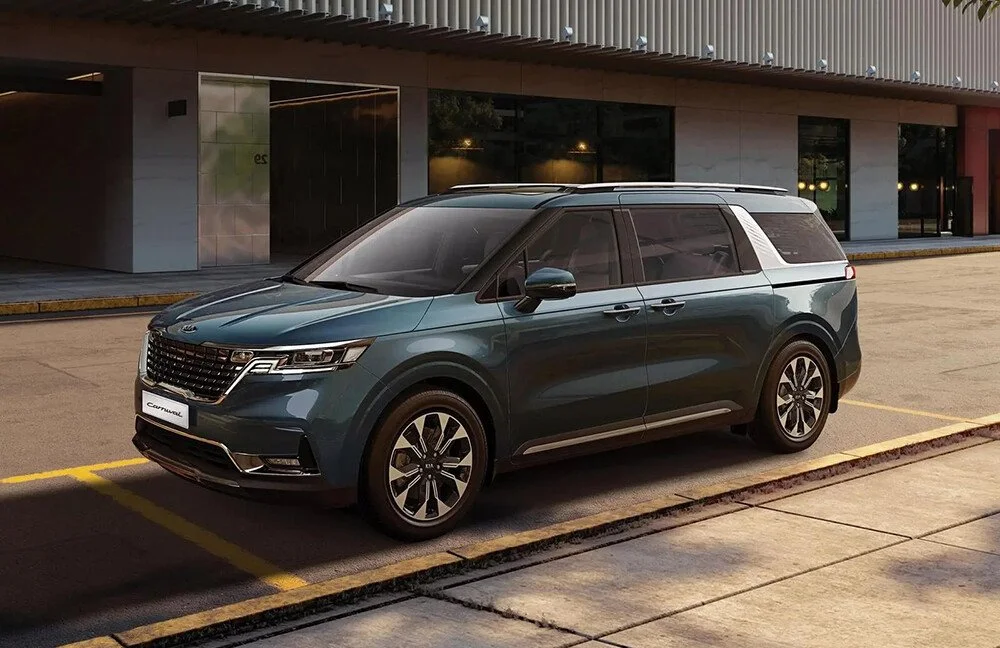 Thu mua ô tô Kia Carnival cũ giá cao tận nơi tại auto minh quân