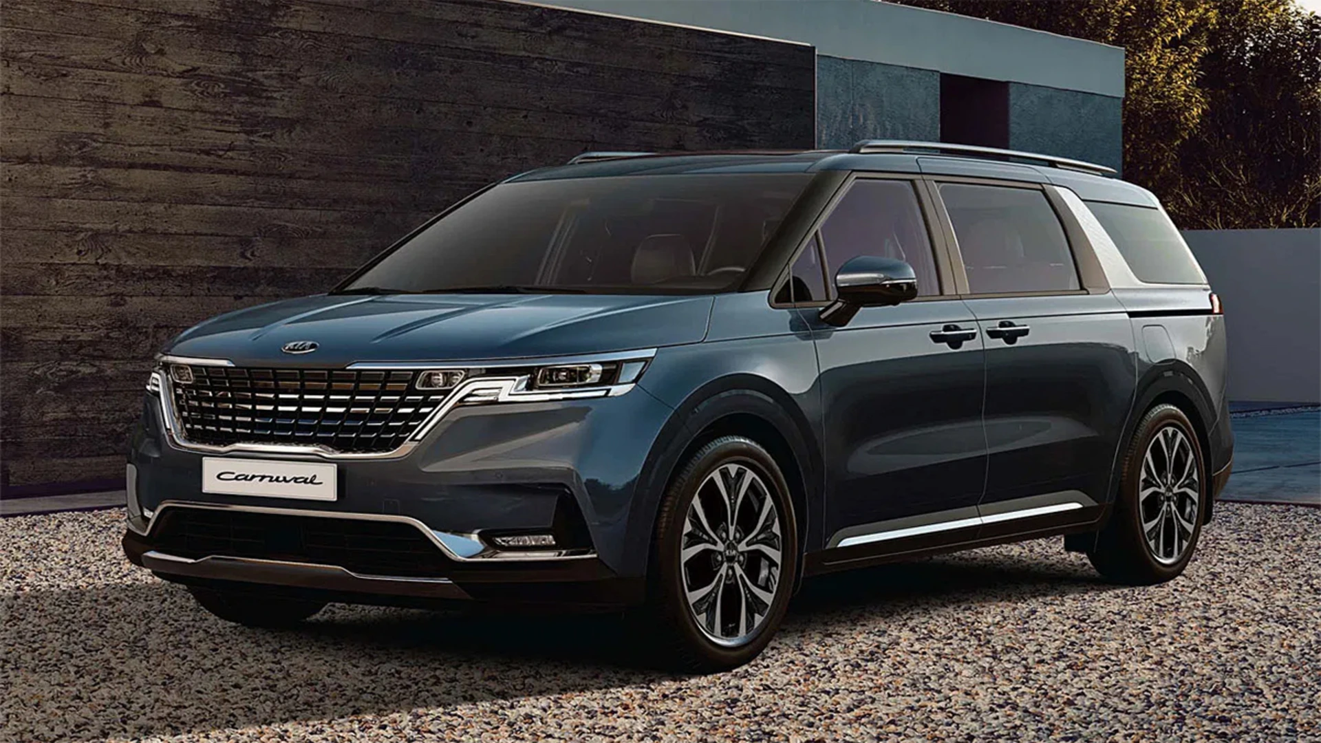 Thu mua ô tô Kia Carnival cũ giá cao tận nơi tại auto minh quân