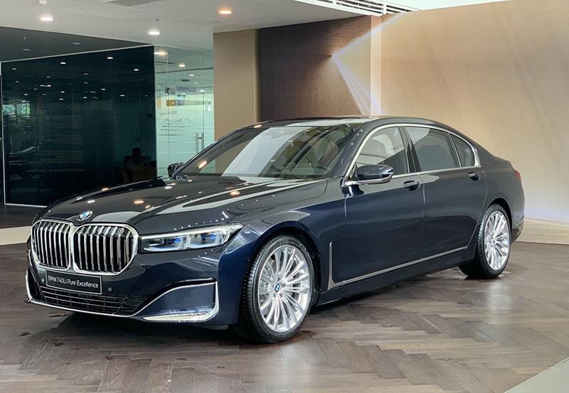 Thu mua xe cũ cho khách hàng đổi xe mới