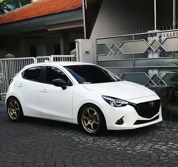 Thu mua xe Mazda cũ toàn quốc giá tốt