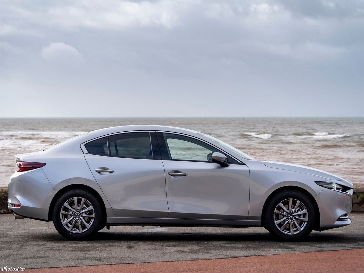 Thu mua xe ô tô cũ giá cao, định giá minh bạch