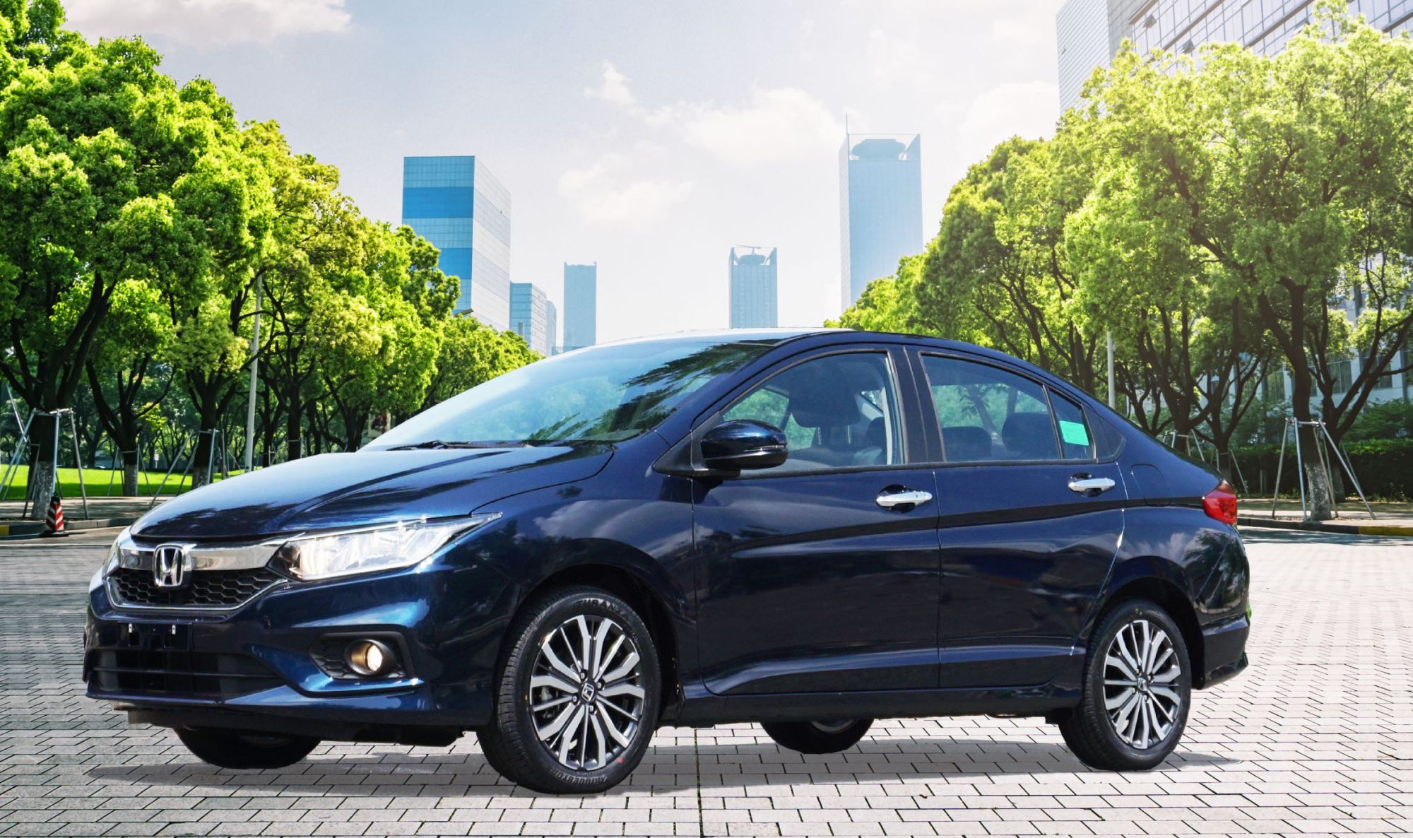 Định Giá Xe Nhanh Chóng, Chính Xác và Minh Bạch tại auto minh quân