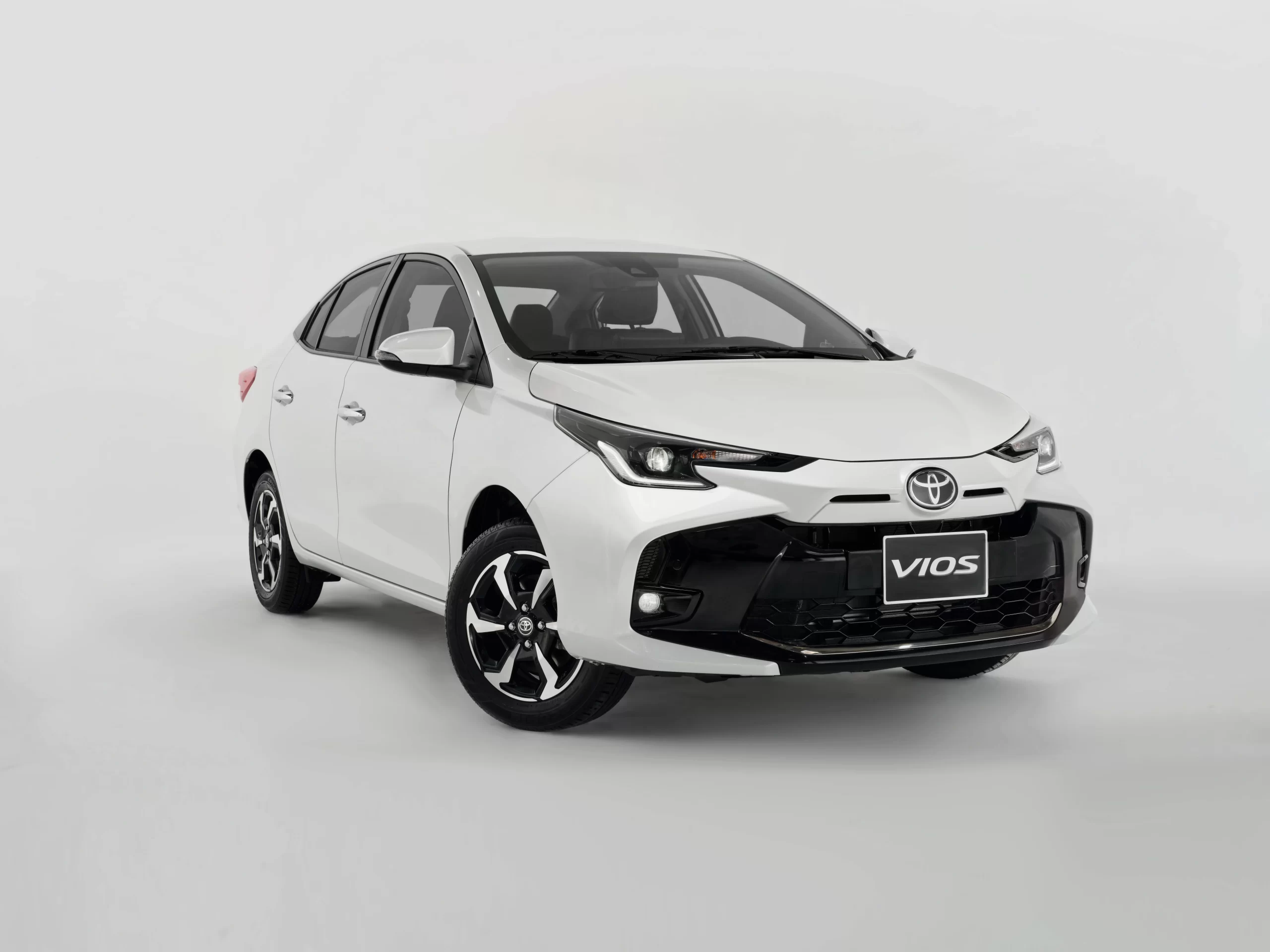 Thẩm Định Xe và Đưa Ra Mức Giá Thu Mua tại auto minh quân