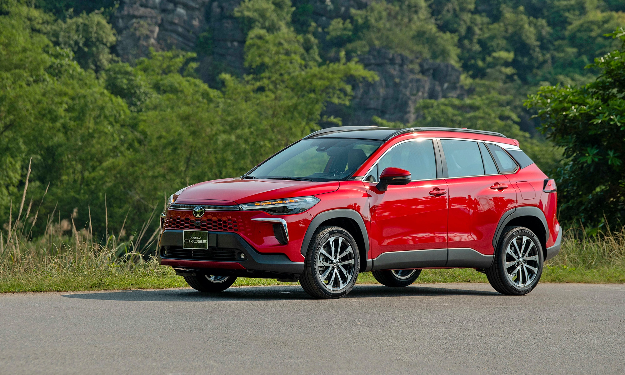Vì Sao Nên Chọn Dịch Vụ Thu Mua Xe Toyota Corolla Cross Tại AUTO MINH QUÂN?