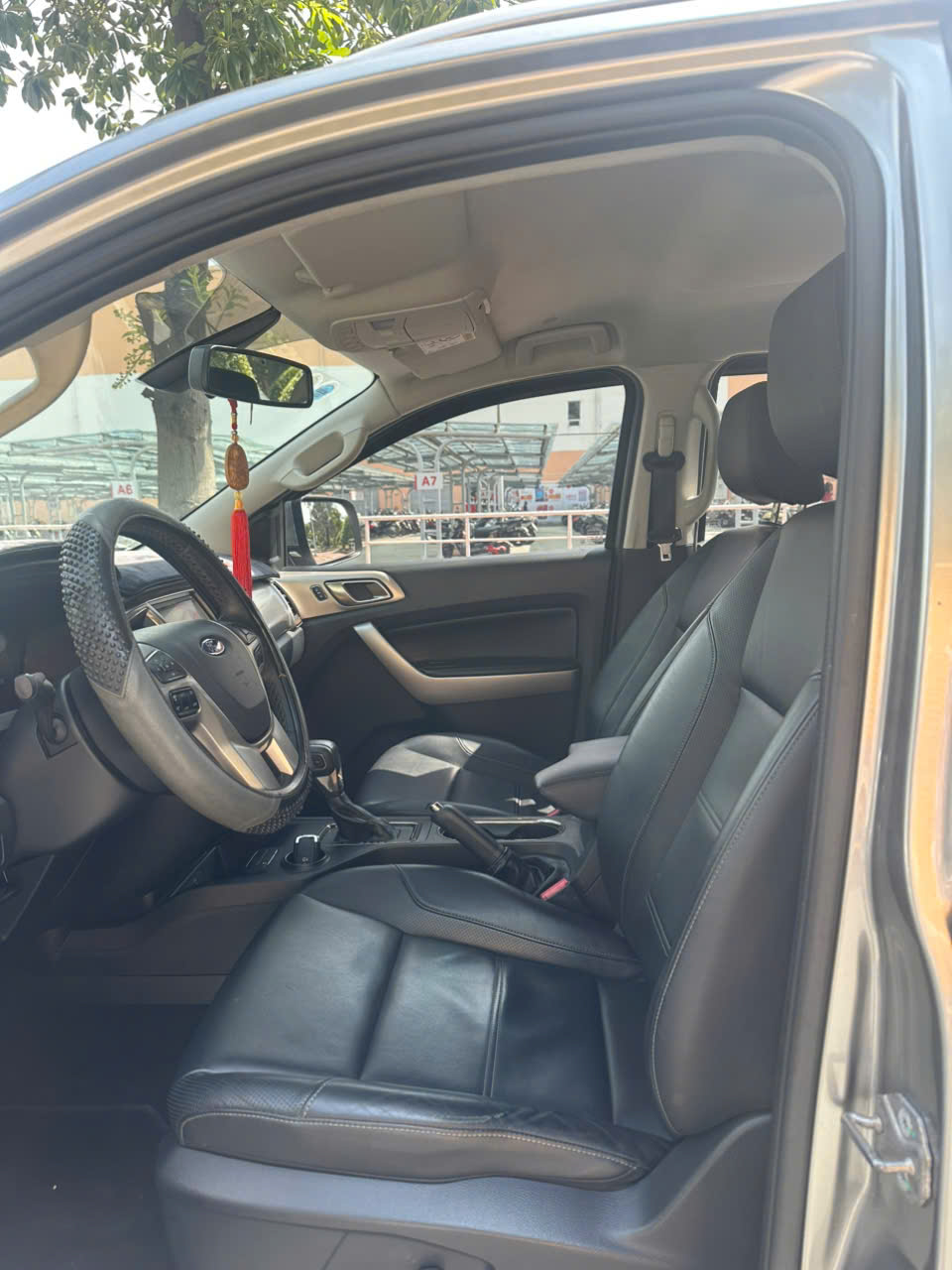 Dịch vụ chuyên nghiệp và tận tâm tại auto minh quân