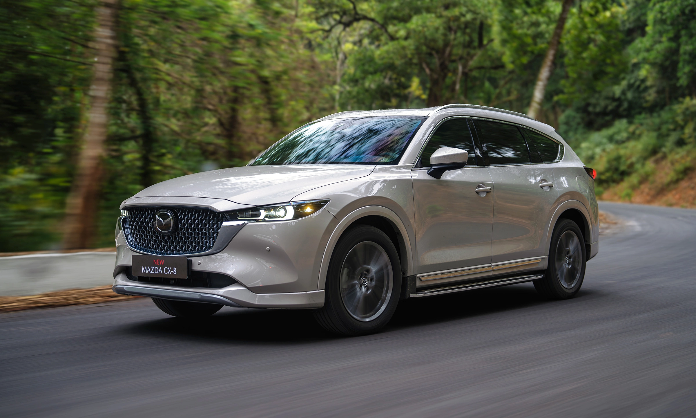 Khám Phá Mazda CX8 2024 2 Cầu 6 Ghế Premium: Lựa Chọn Hoàn Hảo Cho Gia Đình Hiện Đại tại auto minh quân