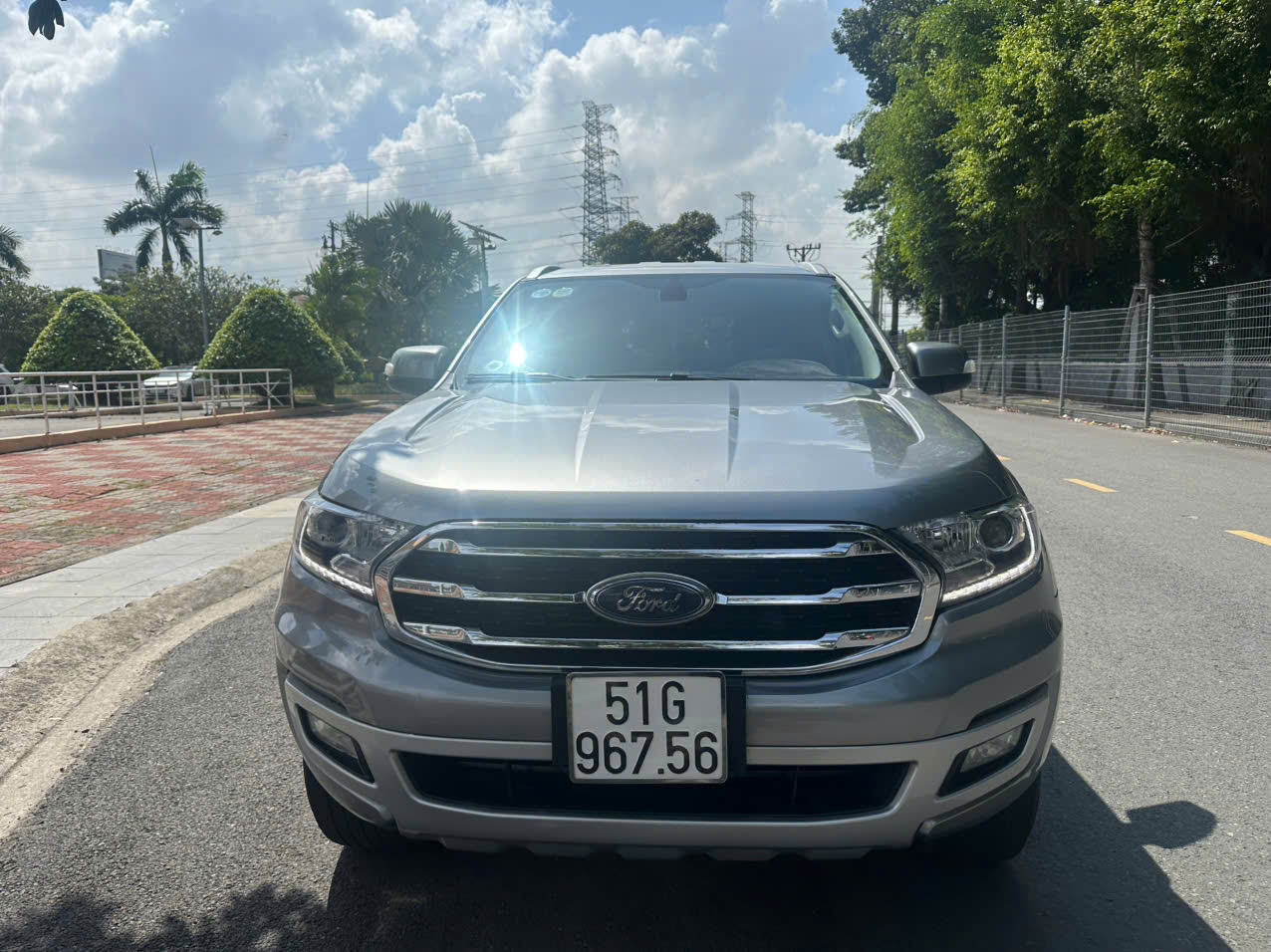 Ký Hợp Đồng Và Thanh Toán tại auto minh quân