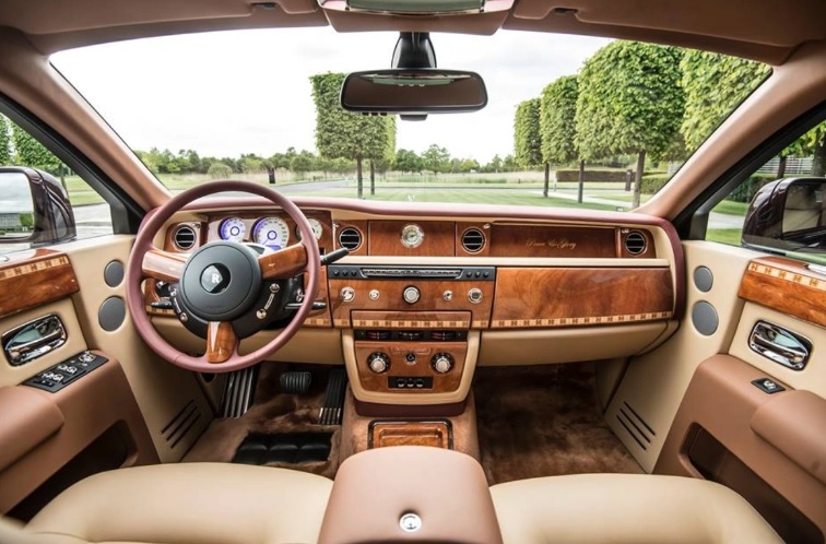 Tại Sao Nên Chọn Dịch Vụ Thu Mua Xe Ô Tô Cũ Tại Nhà Bè?