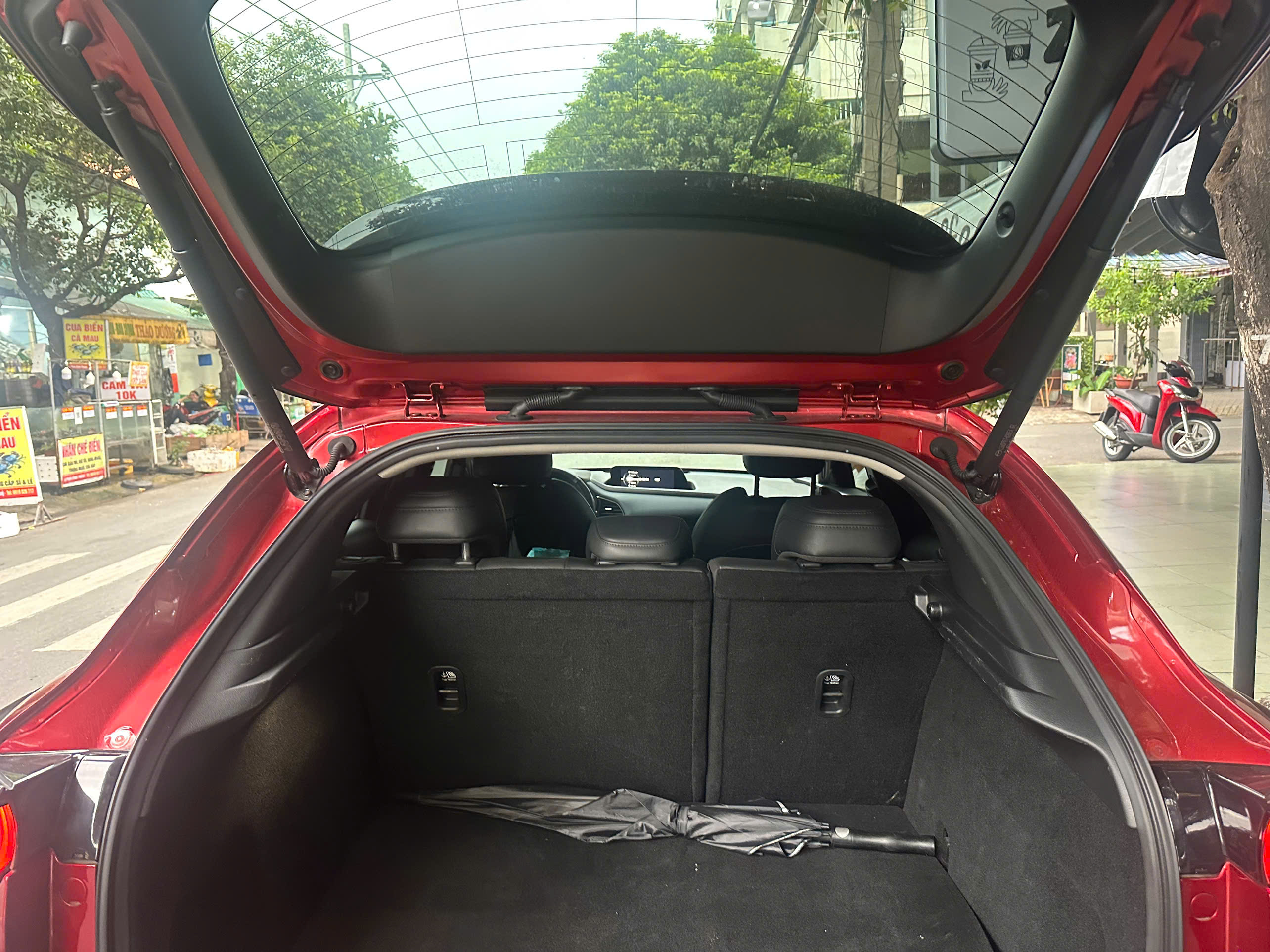 Tại Sao Nên Chọn Thu Mua Xe Ô Tô Cũ?