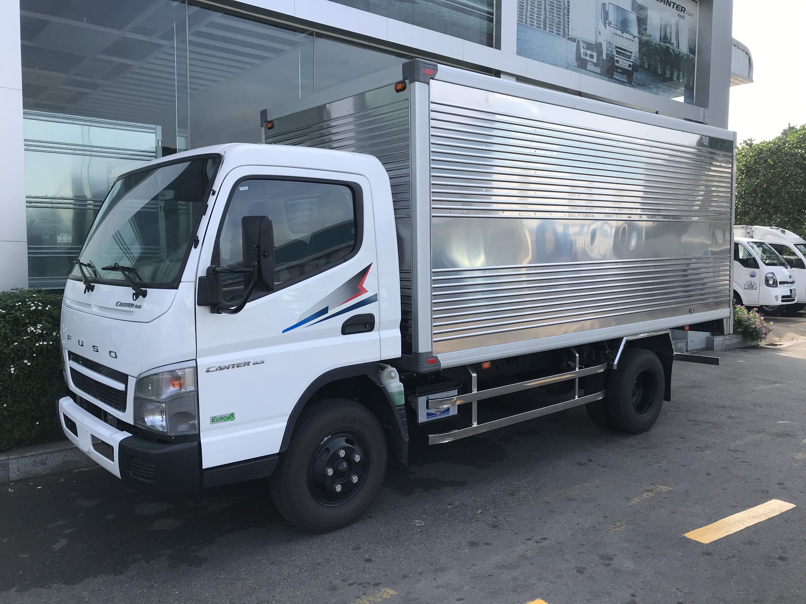 Thu mua xe Fuso cũ giá cao