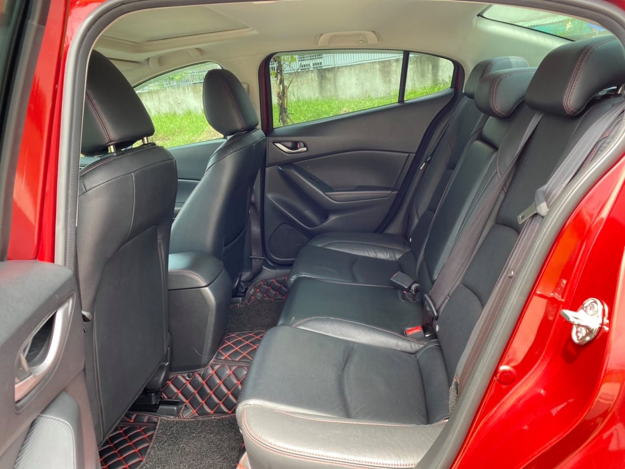 Các Loại Xe Phổ Biến Được Dịch Vụ Mua Xe Cũ Auto Minh Quân Thu Mua