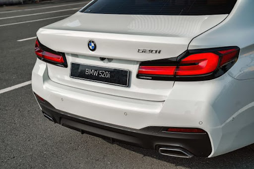 Tiêu Chí Kiểm Tra Đảm Bảo Giao Dịch Mua Lại Xe Cũ Suôn Sẻ