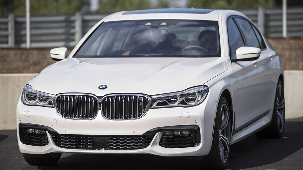 Thu mua ô tô BMW cũ sản xuất năm 2016