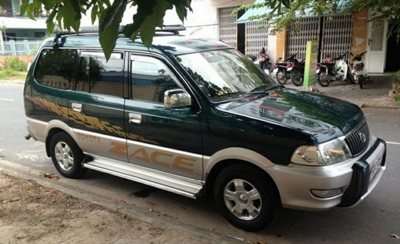 Thu mua ô tô cũ sản xuất năm 2000