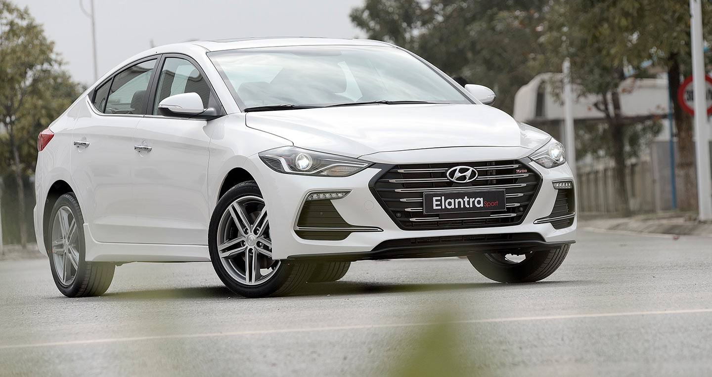 Thu mua ô tô Hyundai cũ sản xuất năm 2018
