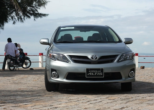 Thu mua ô tô Toyota cũ sản xuất năm 2010
