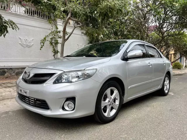 Thu mua ô tô Toyota cũ sản xuất năm 2010