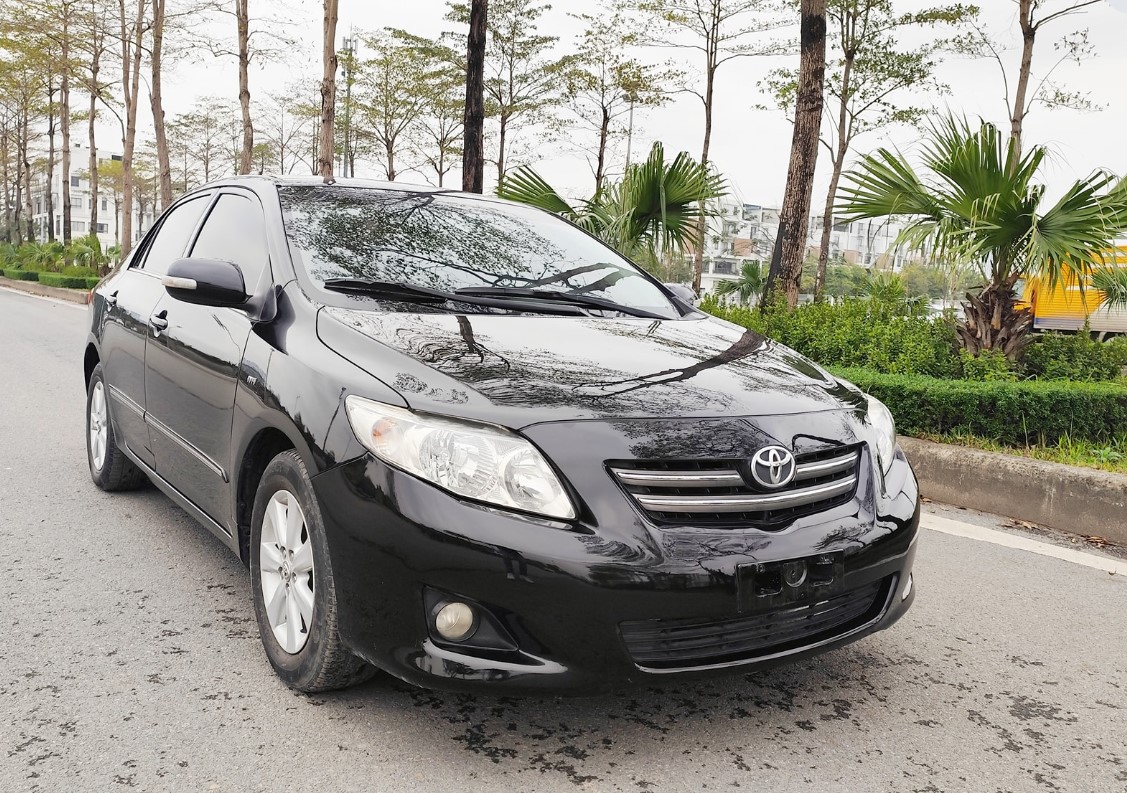 Thu mua Toyota Corolla Altis cũ