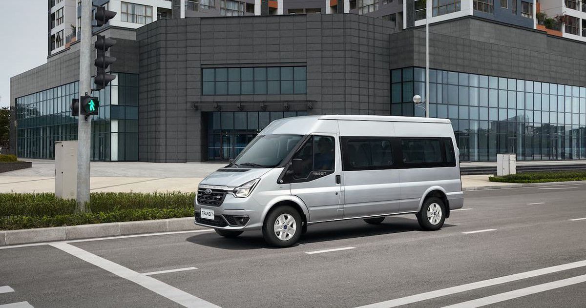 Thu mua xe Ford Transit cũ giá cao