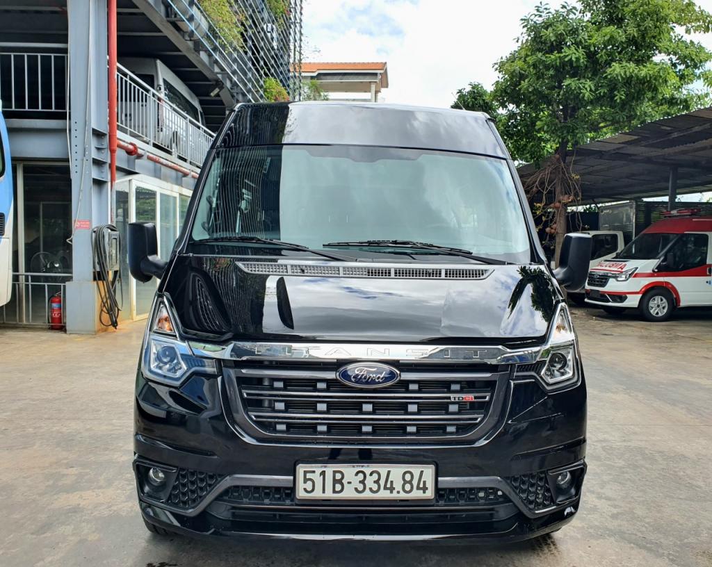 Thu mua xe Ford Transit cũ giá cao