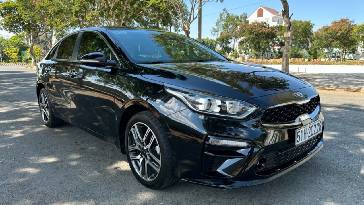 Thu mua xe Kia Cerato cũ giá cao