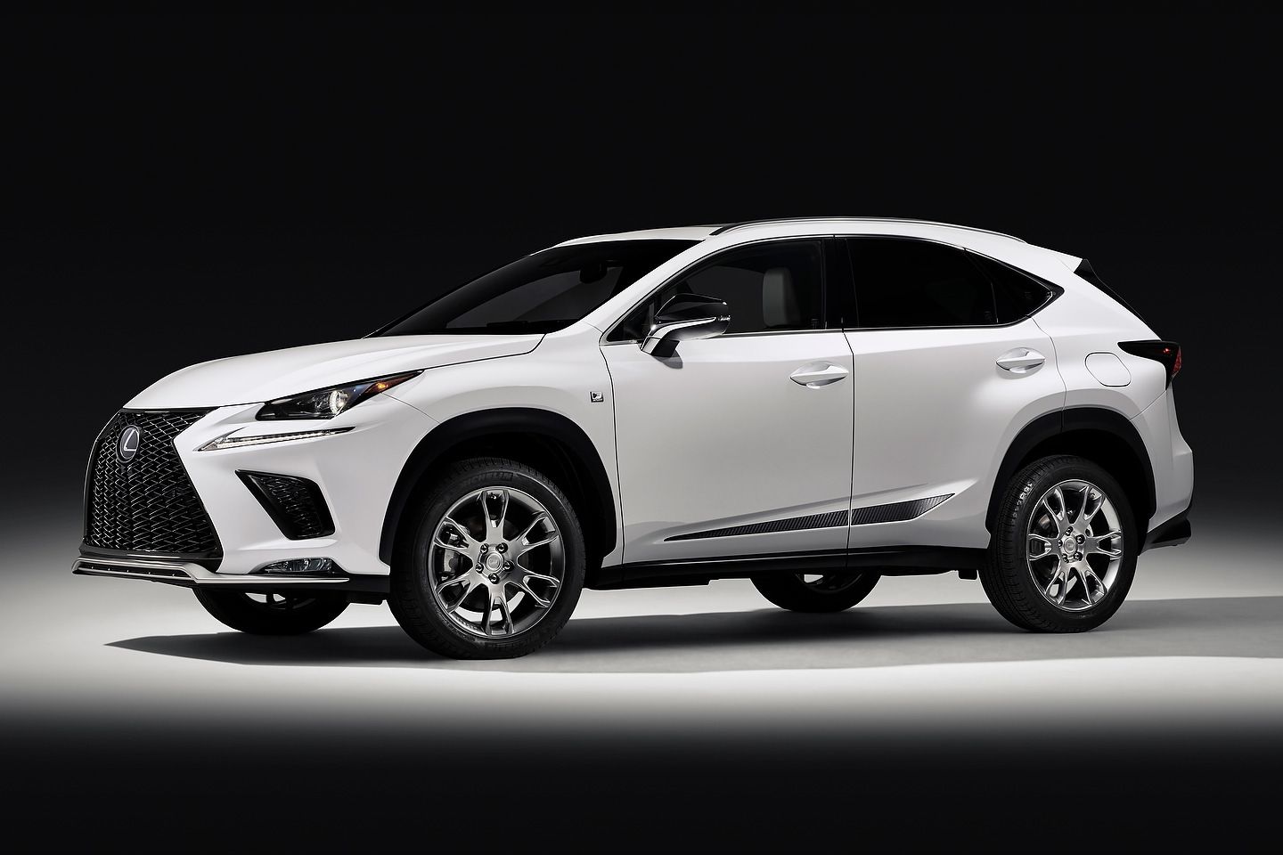 Thu mua xe Lexus NX300 cũ giá cao