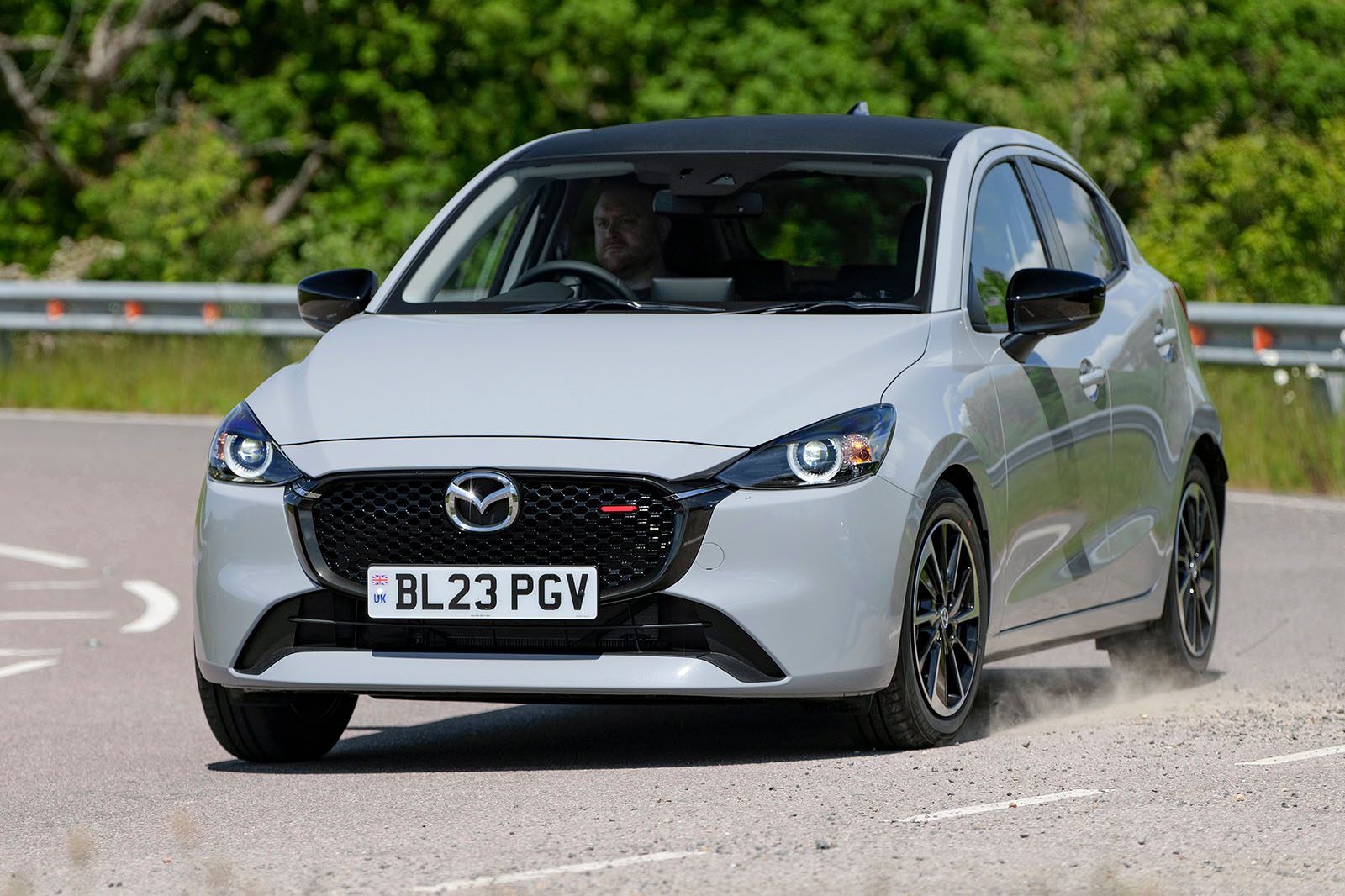 Quy Chuẩn Chấm Điểm Khi Thu Mua Xe Mazda 2 Cũ Tại Salon