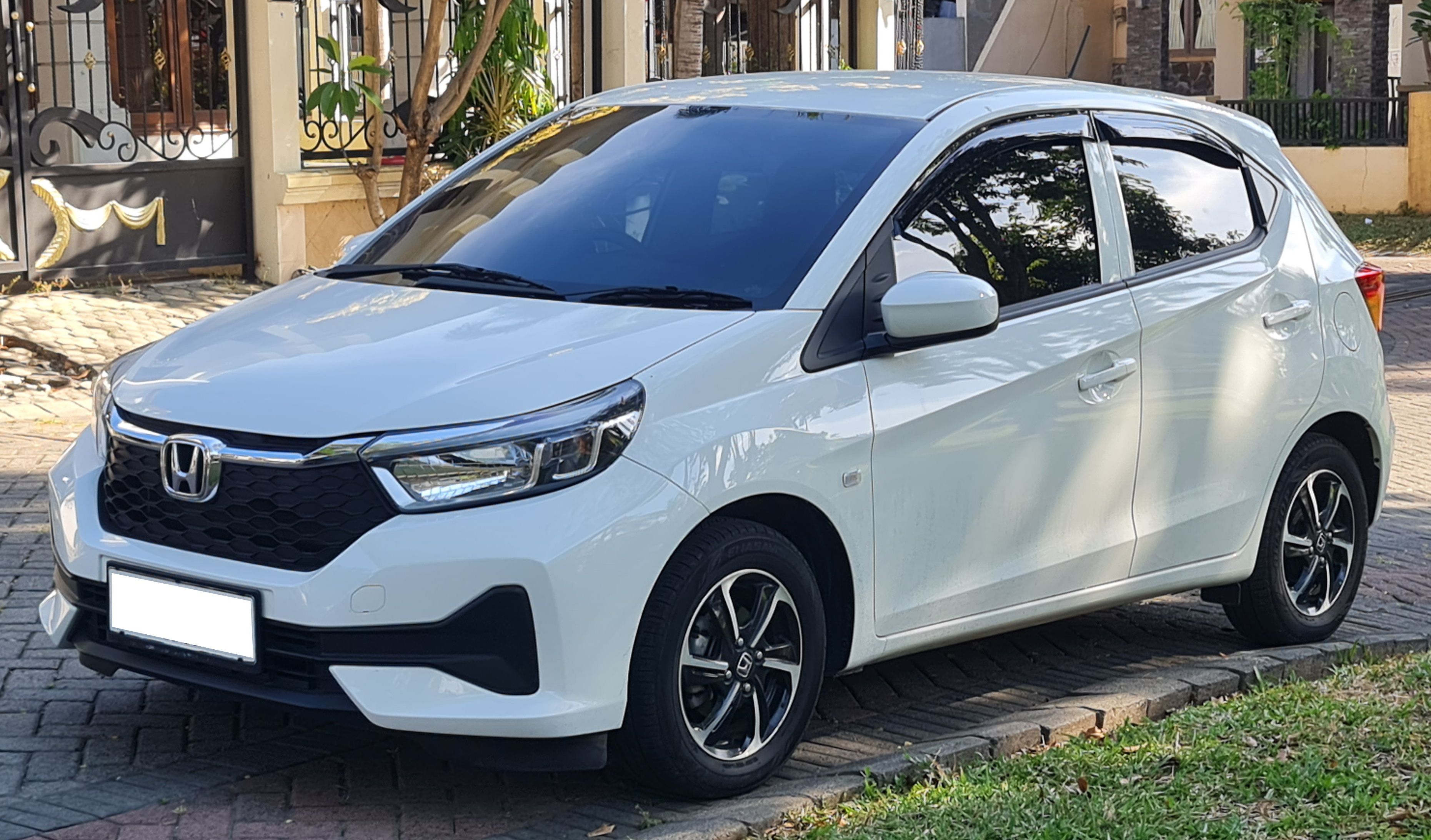 Thu Mua Xe Ô Tô Cũ Nhanh Gọn – Cứu Cánh Cho Người Quá Bận