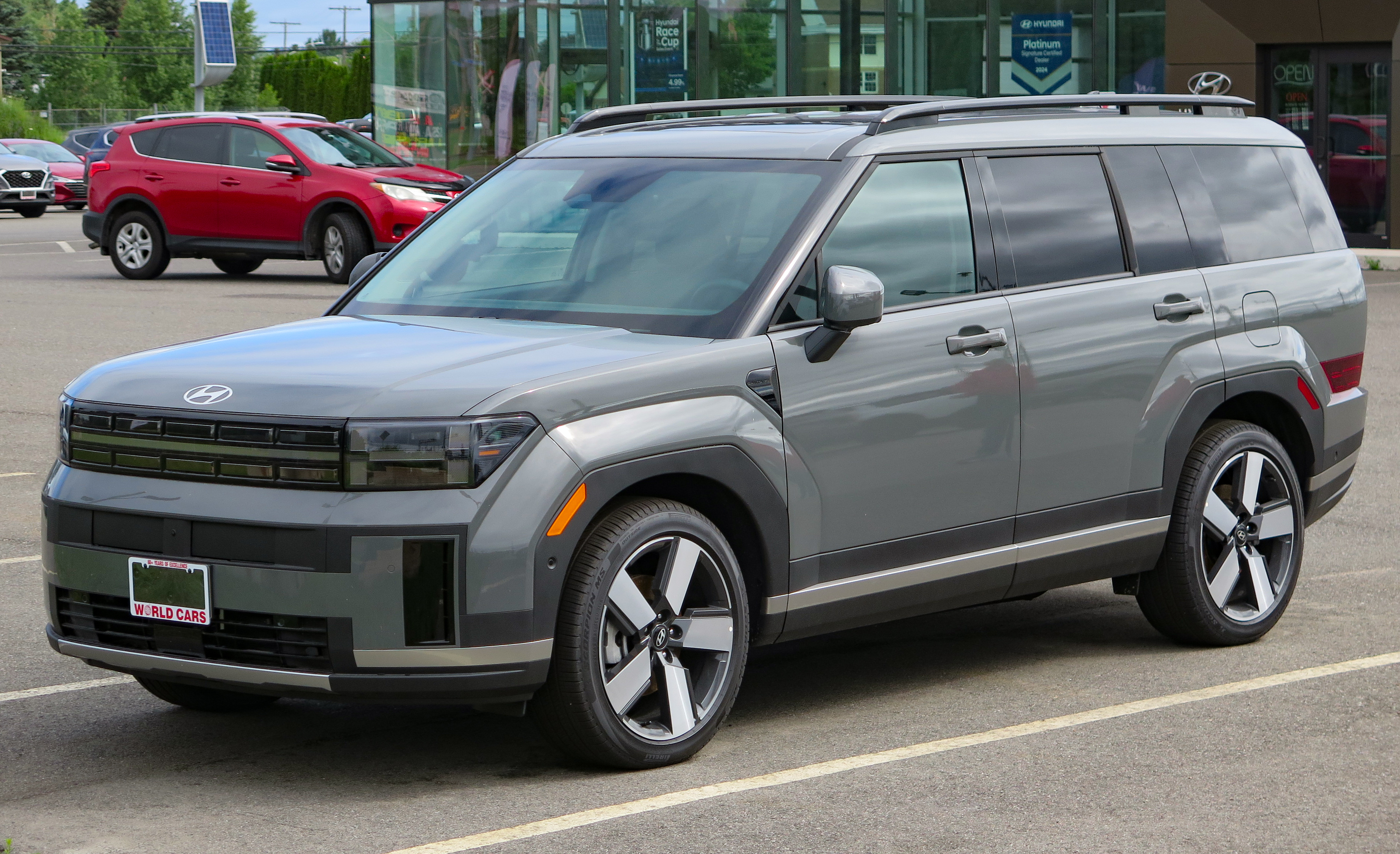 Thu Mua Xe Ô Tô Cũ Hyundai Santa Fe – Quy Trình Bài Bản Tại Auto Minh Quân