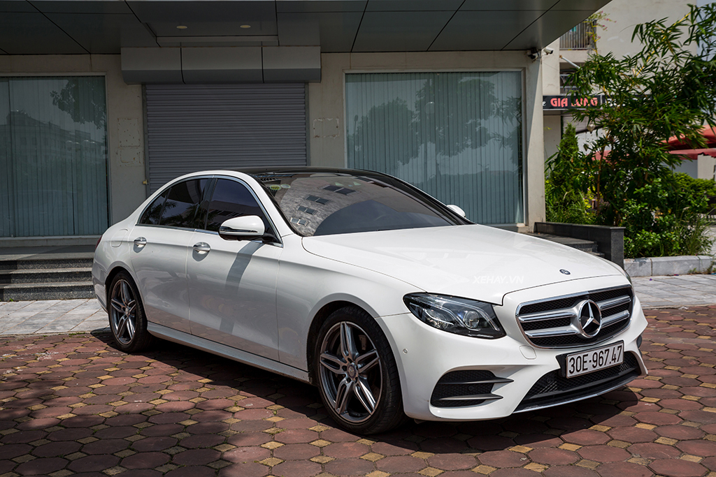 Thu Mua Xe Ô Tô Cũ Mercedes E300 – Quy Trình Khép Kín Tại Auto Minh Quân