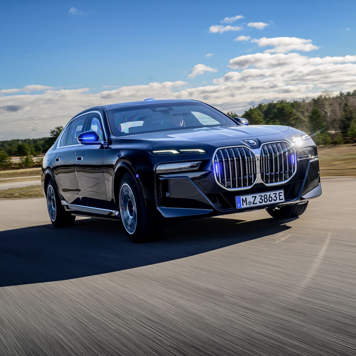 Vì Sao Auto Minh Quân Là Đơn Vị Thu Mua Xe Cũ Tân Bình Đáng Tin Cậy?