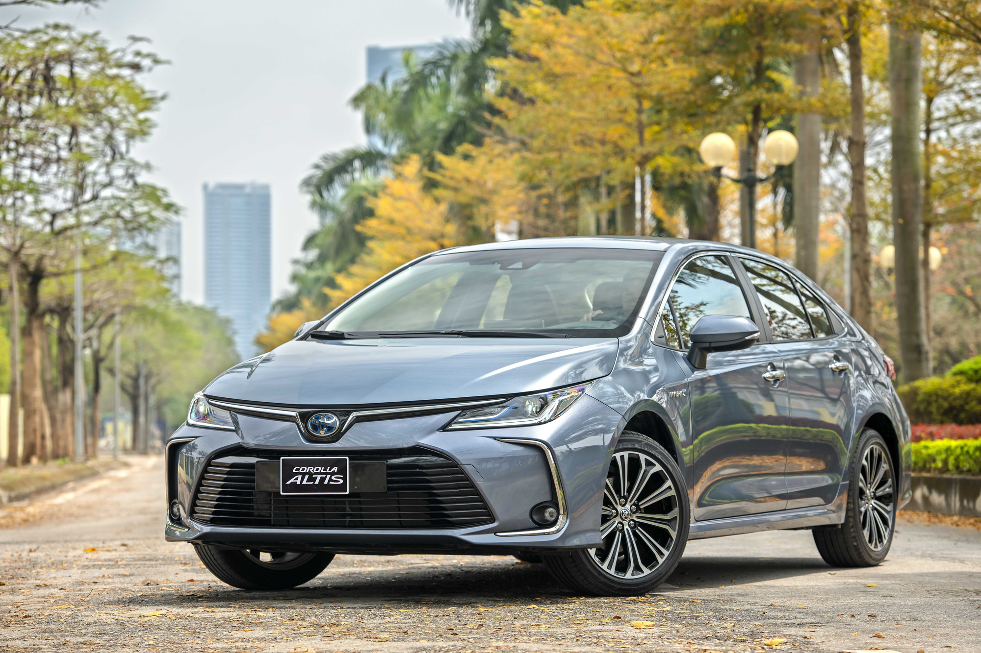 Thu Mua Xe Ô Tô Cũ Toyota Camry – Sức Hút Mãnh Liệt Từ Dòng Sedan Hạng Sang