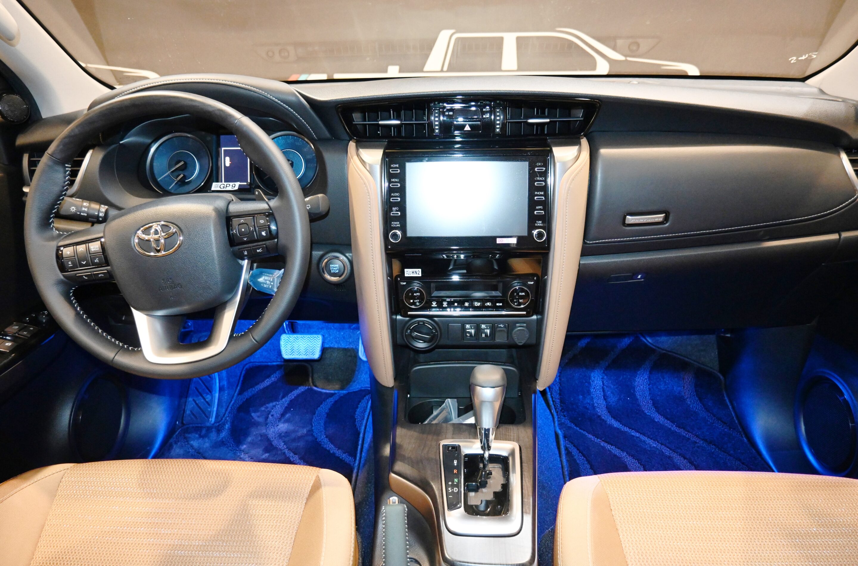 Thu Mua Xe Ô Tô Cũ Toyota Fortuner – Các Bước Chuyên Nghiệp Tại Auto Minh Quân