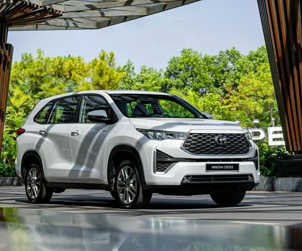 Thu mua xe Toyota Innova cũ giá cao