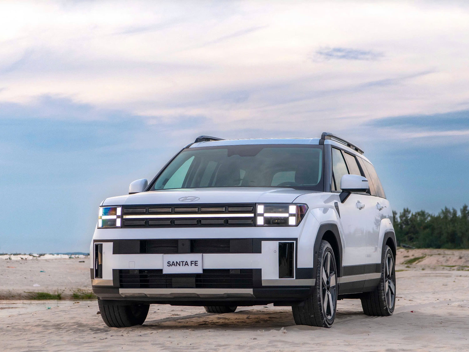 Mua lại xe Hyundai SantaFe cũ uy tín toàn quốc tại auto minh quân