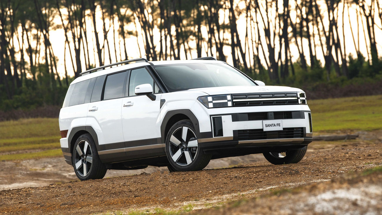 Mua lại xe Hyundai SantaFe cũ uy tín toàn quốc tại auto minh quân